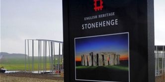Az új látogatóközpont és tájékoztató rendszer, forrás: English Heritage